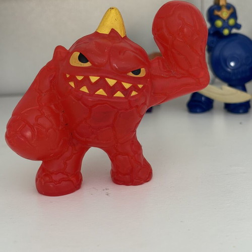Skylanders toys lot like new, pack of 9 figures and vehicles