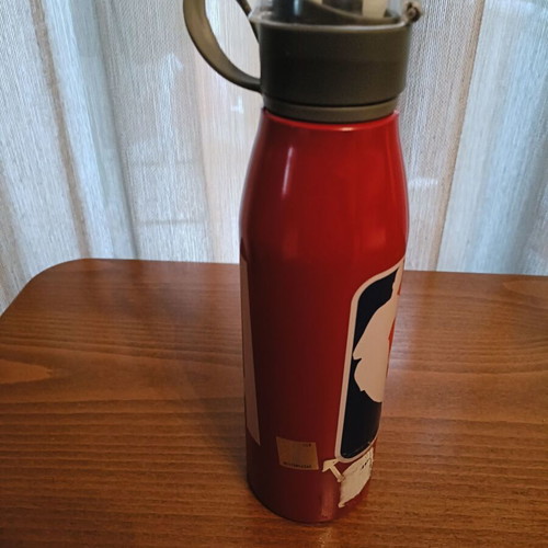 NBA water bottle like new
