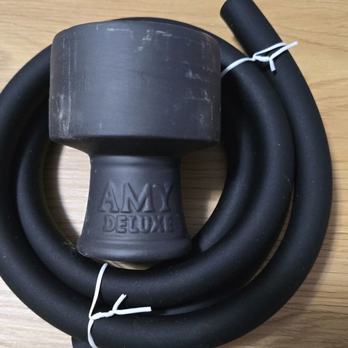 Amy Deluxe hookah new, travel size with accessories
