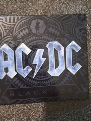 AC/DC Black Ice CD used, limited hardcover deluxe edition