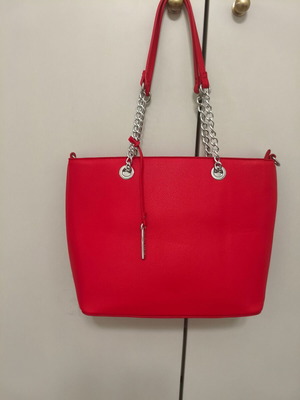 Chantal Firenze red shoulder bag