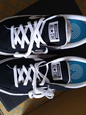 Athletic shoes new, size 45, black