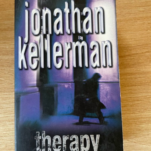 Therapy novel by Jonathan Kellerman like new, English