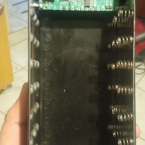 Power Bank Gigantic like new with 21 removable 18650 batteries