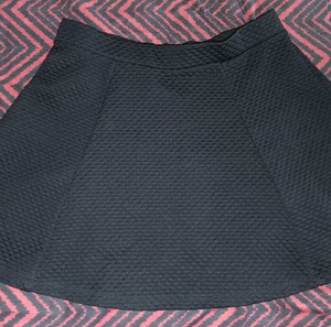 Μαύρη φούστα H&M