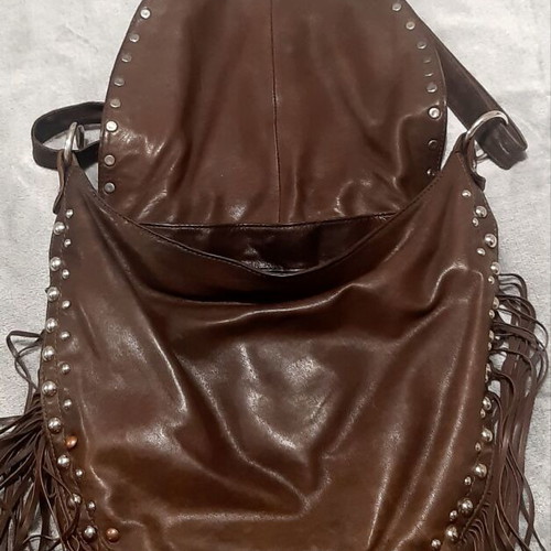Zara vintage shoulder bag used, brown leather with fringes and studs