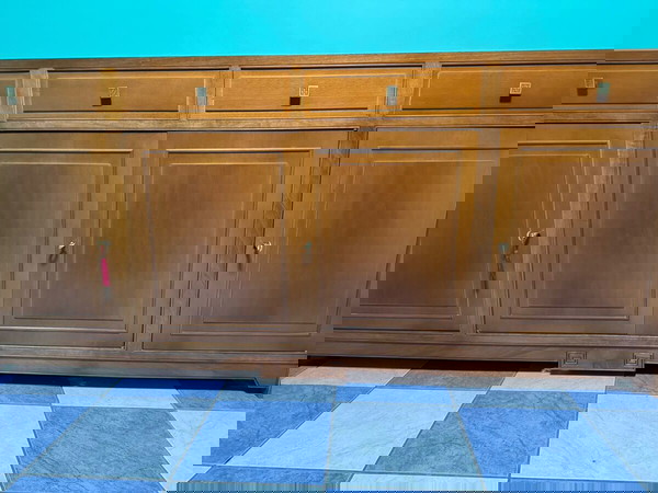 Μπουφές από ελληνική καρύδια