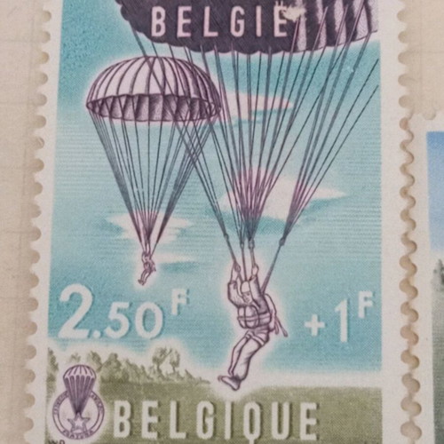 Belgian stamps 1960 parachute jumping theme like new
