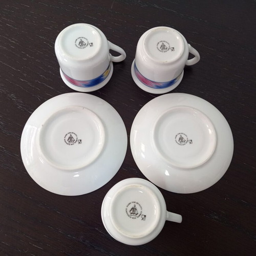 Coffee glass cups used, set of 3 cups and 2 saucers