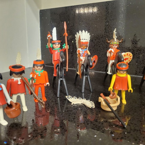 Playmobil Vintage Indians used from the 70s with horses and weapons