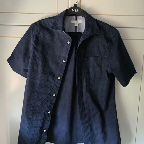M&S men's short-sleeve shirt, size S
