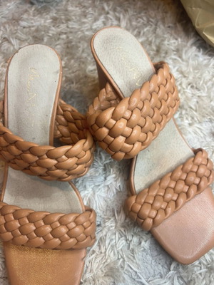 Miss NV braided chunky mules used orange size 37
