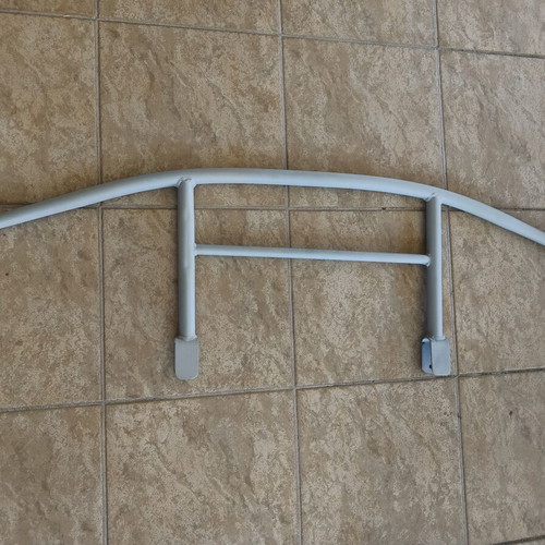 Single bed 185x85 cm with mattress and railing