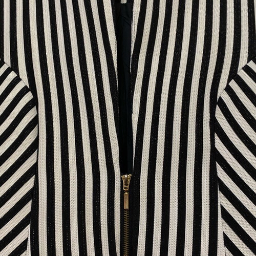 Pirouette jacket new, size M, black and white