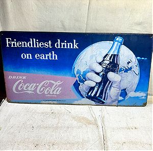 Παλιά διαφημιστική κρεμαστή τσίγκινη ταμπέλα τοίχου.Coca-Cola.Διαστασεις:50x25cm.ΤΙΜΗ:35 ευρώ