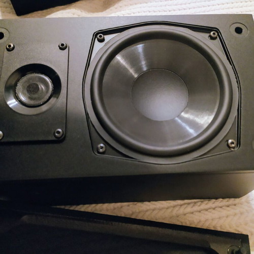 Audioline 80W central speaker with two DALI satellite speakers like new