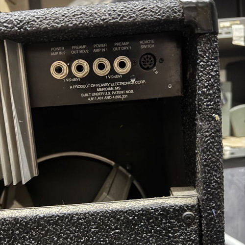 Peavey Stereo Chorus 212 guitar amplifier like new with original footswitch