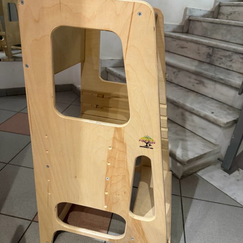 Learning tower like new with 5 adjustable levels, independent kids