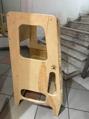 Learning tower like new with 5 adjustable levels, independent kids