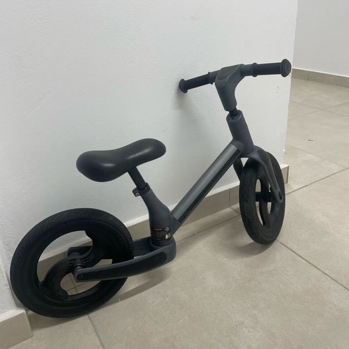 Topmark Manu Foldable Balance Bike like new, grey