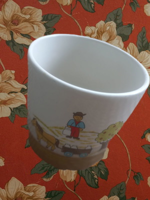 Farmer Boy 1983 vintage mug like new with farmer and apple trees