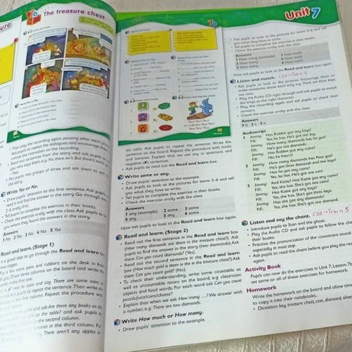 Toy Box Junior B Teacher's Book and Class Audio CDs like new