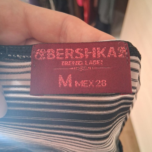 Bershka top black and white stripes S/M