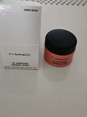 MAC Lip Scrubtious lip scrub, Candied Nectar 14ml