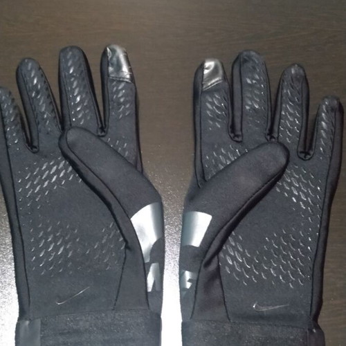 Nike Hyper Warm gloves new, black