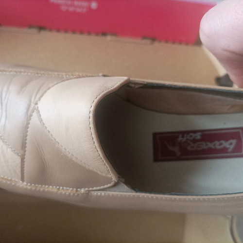 Boxer women's leather shoes size 37 new beige