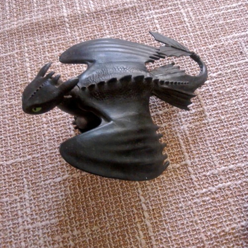 Dragons Toothless & Light Fury collectible figures cinema edition like new