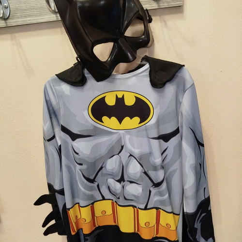 Batman costume used with 2 masks, size 110-116 cm