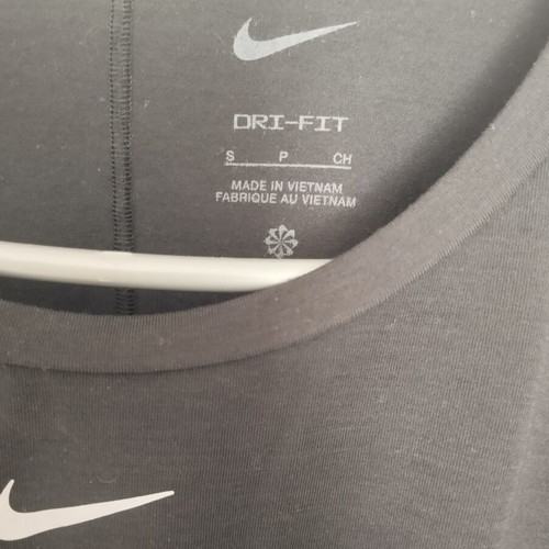 Nike blouse like new, black