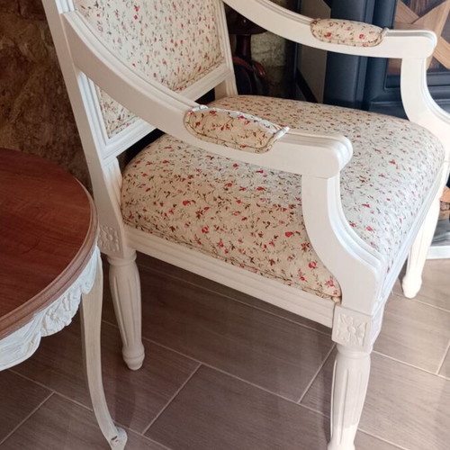 Country style solid wood armchair with floral fabric