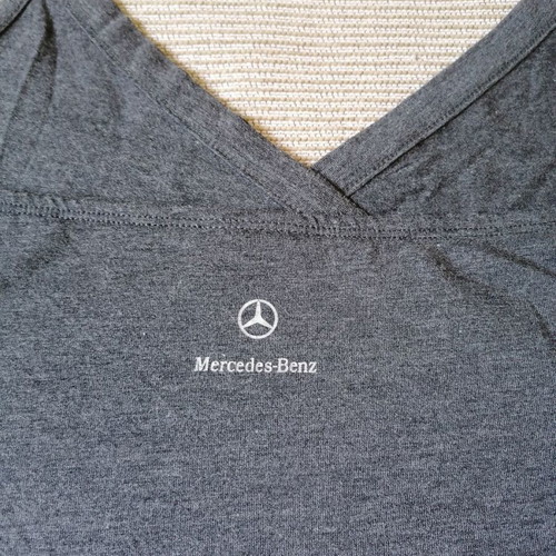 Mercedes-Benz collectible top like new, sizes L/XL, gray