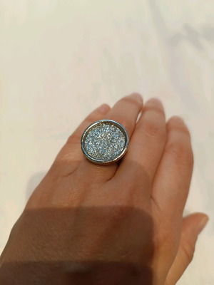 Ring used in silver color with minor discoloration
