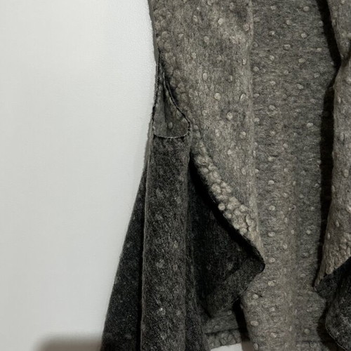 Grey embossed sleeveless cardigan waterfall style, like new, one size L-XXL