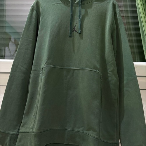 Jordan hoodie like new, green, size M with hood and pockets