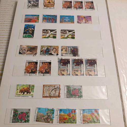 Stamp collection used, 2 albums Greek and foreign