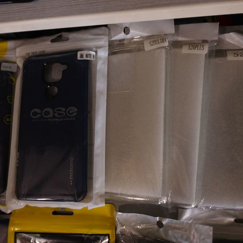 Mobile phone cases new, pack of 45 pieces