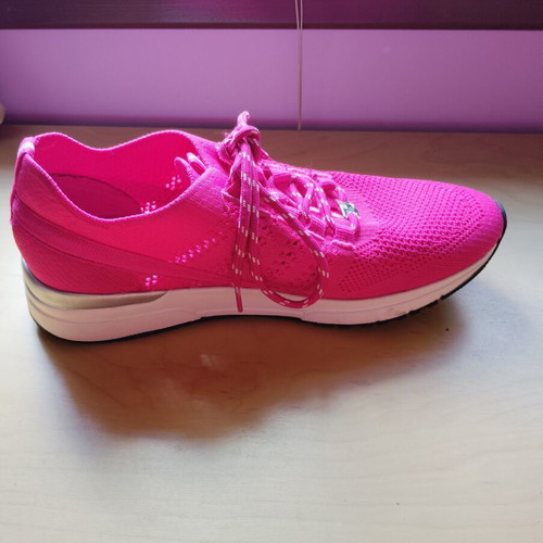 Tom Tailor women's sneakers size 41 like new, cyclamen color