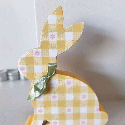 Decorative wooden rabbit like new