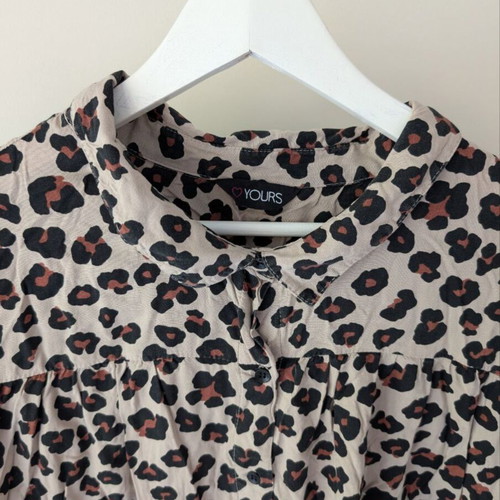 Leopard short dress size EU 54-56 like new, viscose