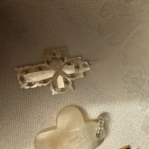 Small cross collection like new