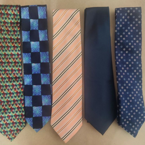 Men's Classic Ties Like New Bundle of Five Polyester