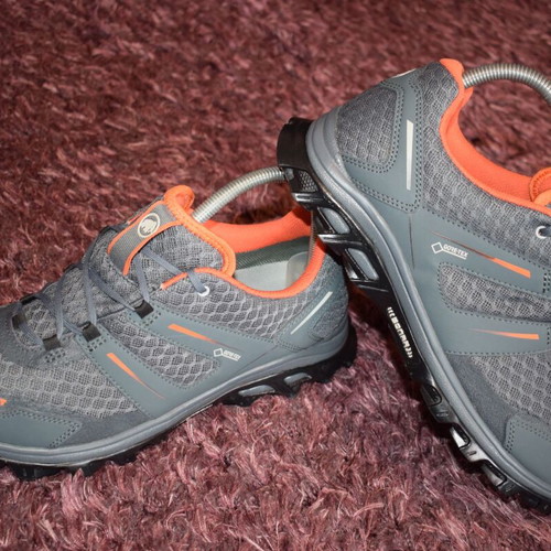 Mammut MTR 71 Low Gore Tex men's sports shoes like new, size 43.5, gray and orange