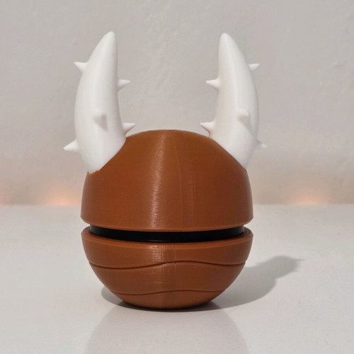Pinsir Pokéball collectible with keychain made to order