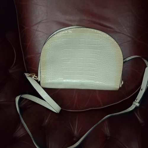 Hispanitas messenger bag like new, beige