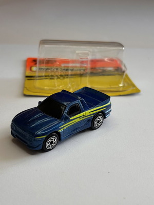 Matchbox 1995 Superfast 28 The Buster toy car like new in packaging