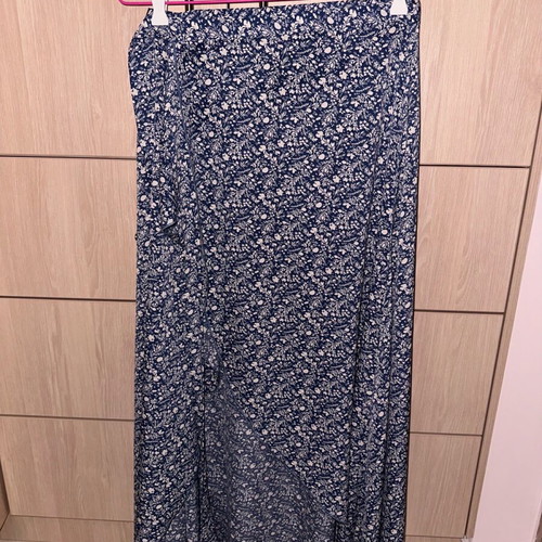 Blue skirt medium tied like new